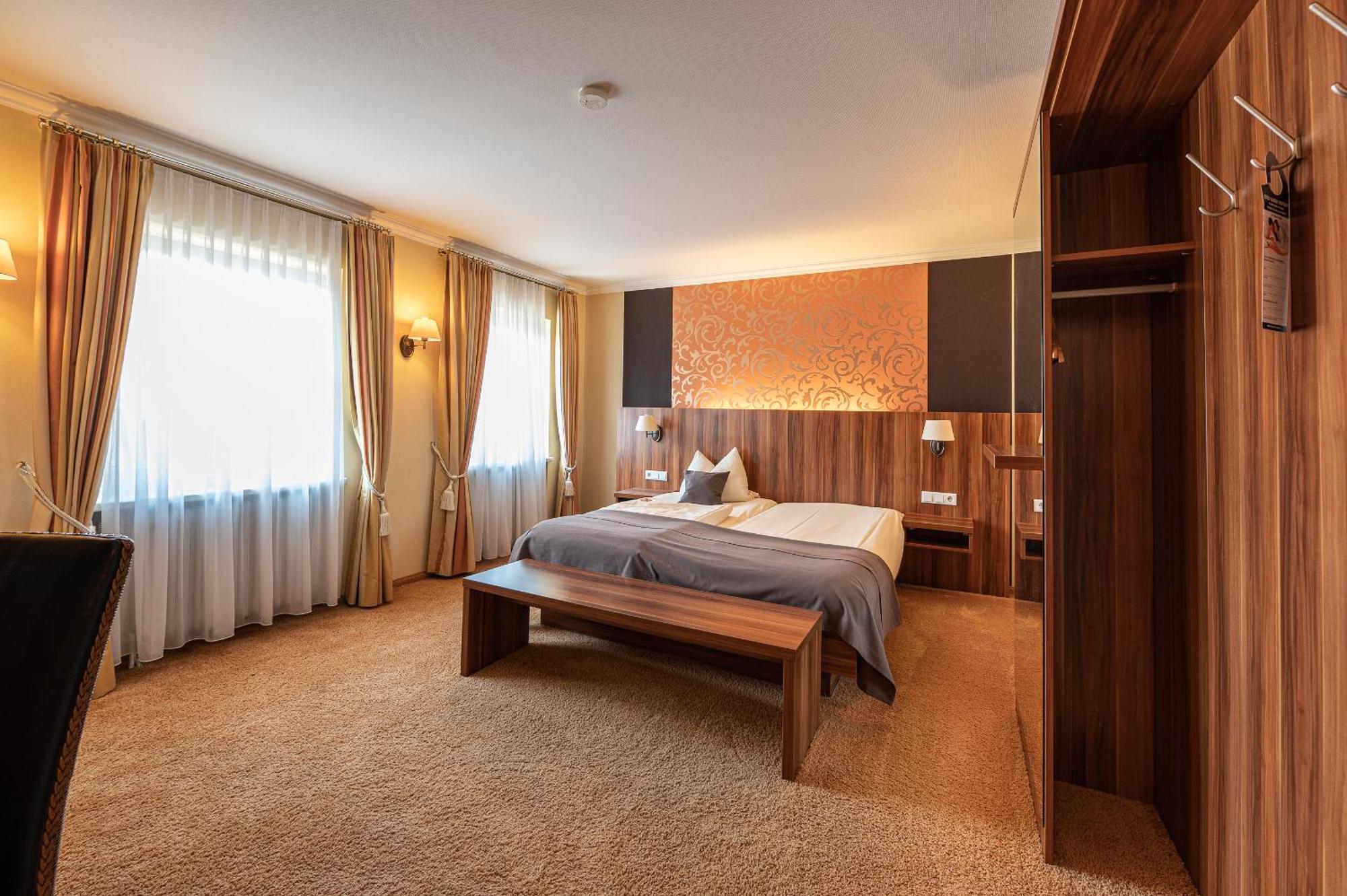 Dagstuhler Hof Hotel Wadern Екстериор снимка